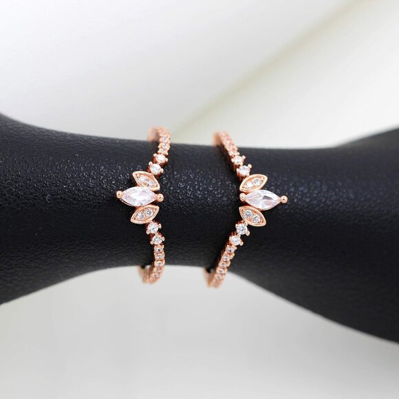 🆕 Women Gold Marquise Stack Rings Sterling Crown Wedding Engagement Guard Gift - Picture 8 of 8